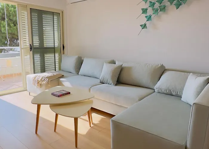 Manta Albania Apartman Golem