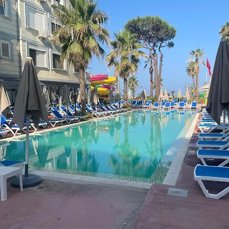 Lägenhet Manta Albania *